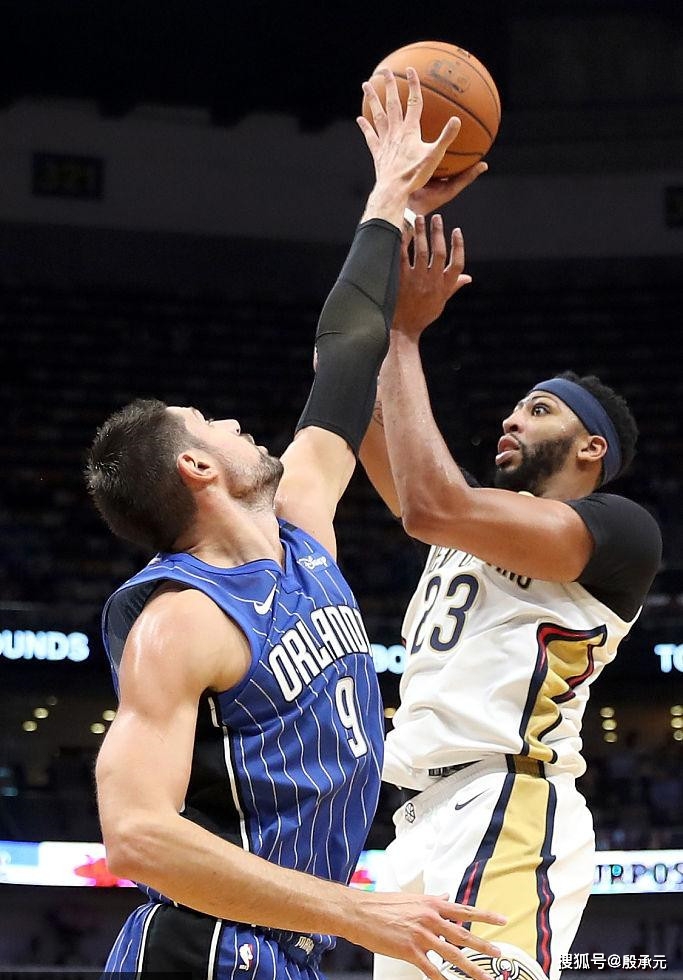 而田中碧的 而田中碧的