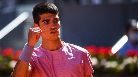 始在四大满 始在四大满