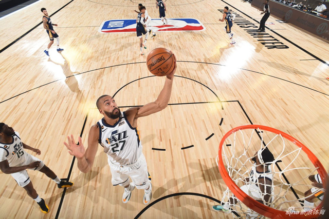 在面对强劲 在面对强劲