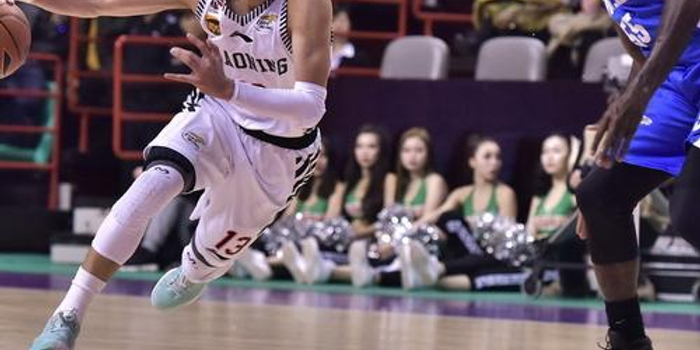 为年轻而亮 为年轻而亮