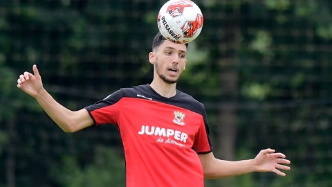 德州扑克新手最怕的位置（德州扑克新手最棘手的位置）